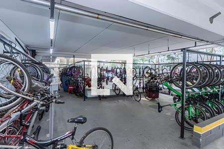 Apartamento à venda com 44m², 2 quartos e 1 vaga Apartamento à venda com 44m², 2 quartos e 1 vagaGaragem