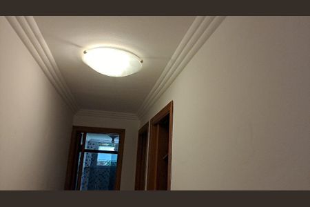 Corredor de apartamento à venda com 2 quartos, 66m² em Santa Terezinha, São Bernardo do Campo