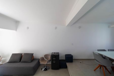 Casa à venda com 550m², 4 quartos e 7 vagasSalas