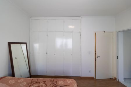 Casa à venda com 550m², 4 quartos e 7 vagasSuíte 02