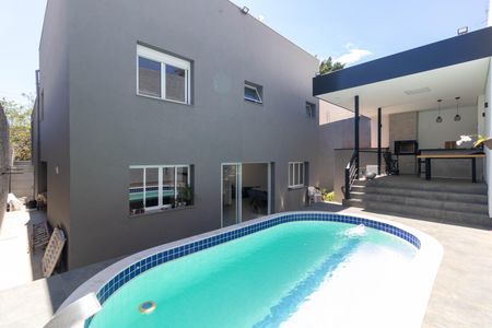 Casa à venda com 550m², 4 quartos e 7 vagasPiscina