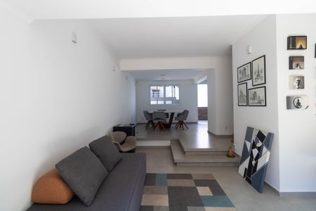 Casa à venda com 550m², 4 quartos e 7 vagasSalas