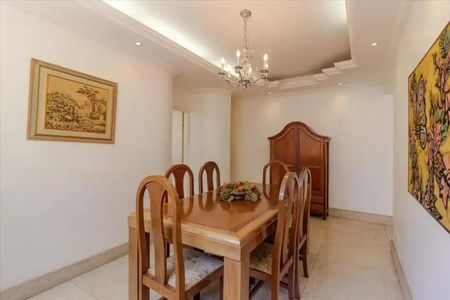 Sala de casa para alugar com 4 quartos, 458m² em São Lucas, Belo Horizonte