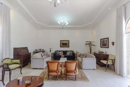 Casa para alugar com 4 quartos, 458m² em São Lucas, Belo Horizonte