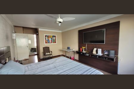 Casa para alugar com 102m², 6 quartos e 3 vagasSuíte 3