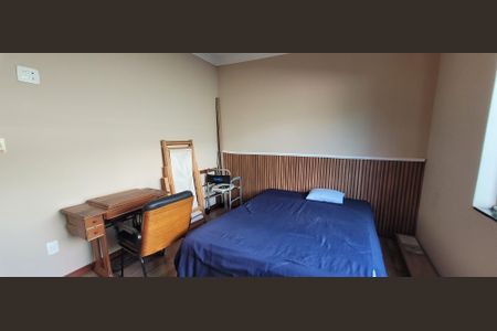 Casa para alugar com 102m², 6 quartos e 3 vagasQuarto