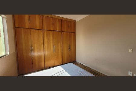 Casa para alugar com 102m², 6 quartos e 3 vagasQuarto 2