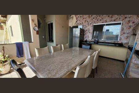 Casa para alugar com 102m², 6 quartos e 3 vagasVaranda da Cozinha