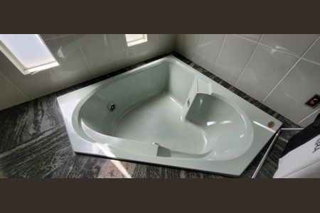 Casa para alugar com 102m², 6 quartos e 3 vagasBanheiro da Suíte 3