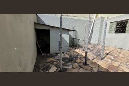 Casa para alugar com 102m², 6 quartos e 3 vagasÁrea comum