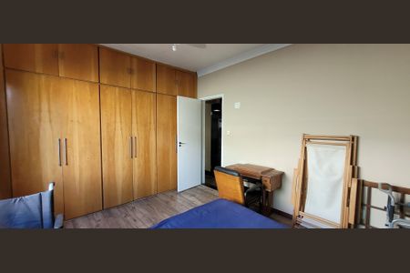 Casa para alugar com 102m², 6 quartos e 3 vagasQuarto