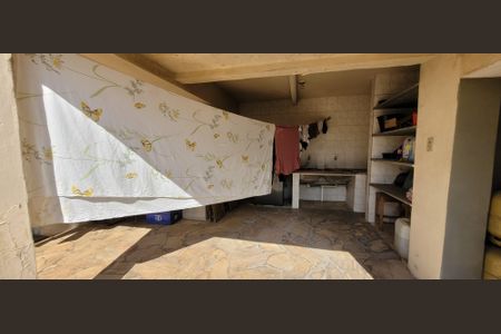 Casa para alugar com 102m², 6 quartos e 3 vagasÁrea de Serviço