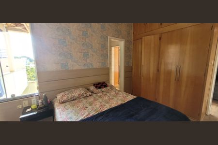 Casa para alugar com 102m², 6 quartos e 3 vagasSuíte 