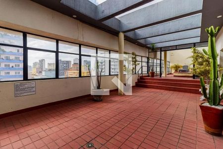 Apartamento à venda com 32m², 1 quarto e 1 vaga Apartamento à venda com 32m², 1 quarto e 1 vagaÁrea comum