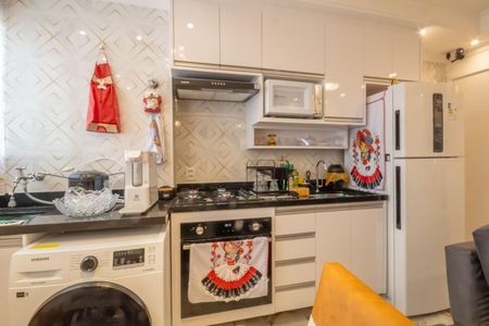 Apartamento à venda com 40m², 2 quartos e 1 vaga Apartamento à venda com 40m², 2 quartos e 1 vagaSala e Cozinha