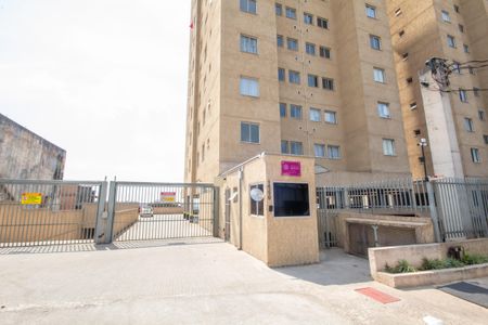 Apartamento à venda com 40m², 2 quartos e 1 vaga Apartamento à venda com 40m², 2 quartos e 1 vagaFachada