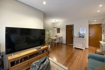 Sala de apartamento para alugar com 3 quartos, 95m² em Buritis, Belo Horizonte