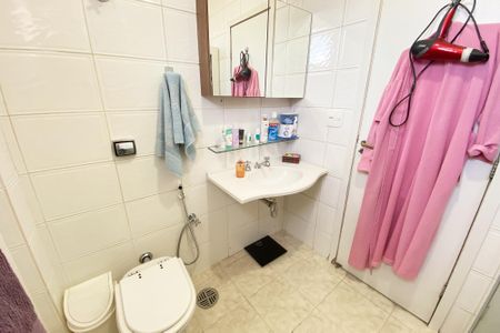 Apartamento à venda com 100m², 3 quartos e 1 vaga Apartamento à venda com 100m², 3 quartos e 1 vagabanheiro corredor 2