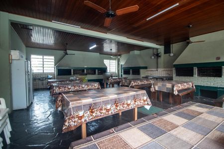 Apartamento à venda com 57m², 2 quartos e 1 vaga Apartamento à venda com 57m², 2 quartos e 1 vagaÁrea comum - Salão de festas