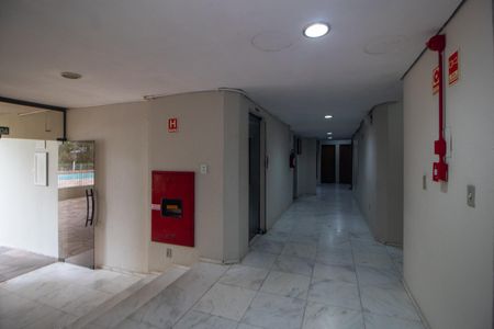 Apartamento à venda com 57m², 2 quartos e 1 vaga Apartamento à venda com 57m², 2 quartos e 1 vagaHall de entrada
