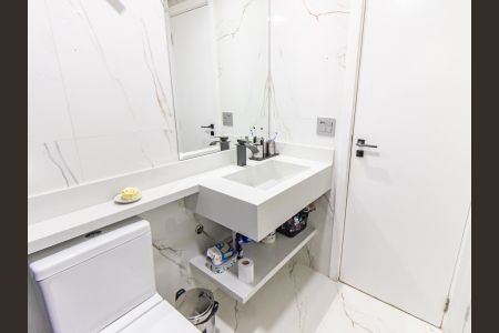 Apartamento à venda com 79m², 3 quartos e 2 vagasBanheiro