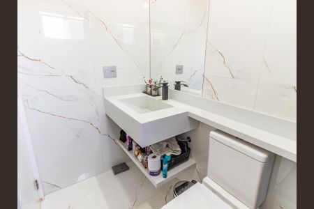 Apartamento à venda com 79m², 3 quartos e 2 vagasBanheiro da Suíte