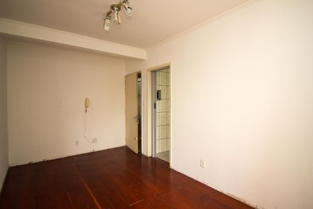 Sala de apartamento à venda com 2 quartos, 61m² em Medianeira, Porto Alegre
