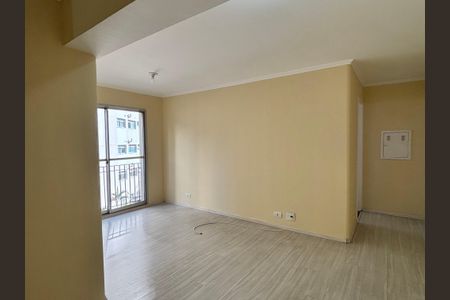 Sala de apartamento para alugar com 2 quartos, 60m² em Parque Imperial, São Paulo