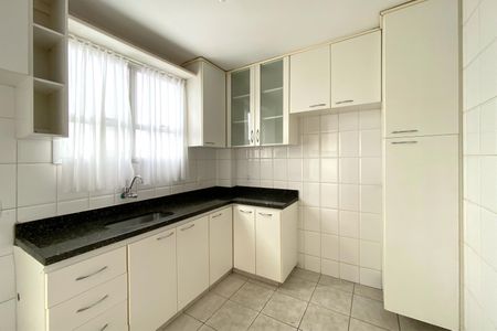 Apartamento à venda com 75m², 3 quartos e 1 vaga Apartamento à venda com 75m², 3 quartos e 1 vagaCozinha