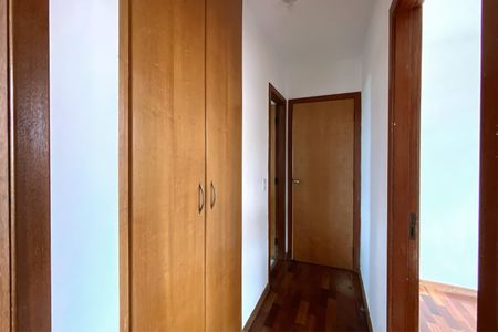 Apartamento à venda com 75m², 3 quartos e 1 vaga Apartamento à venda com 75m², 3 quartos e 1 vagaCorredor