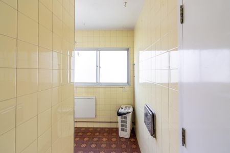 Apartamento à venda com 237m², 4 quartos e 3 vagas Apartamento à venda com 237m², 4 quartos e 3 vagasÁrea de Serviço