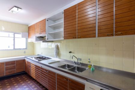 Apartamento à venda com 237m², 4 quartos e 3 vagas Apartamento à venda com 237m², 4 quartos e 3 vagasCozinha