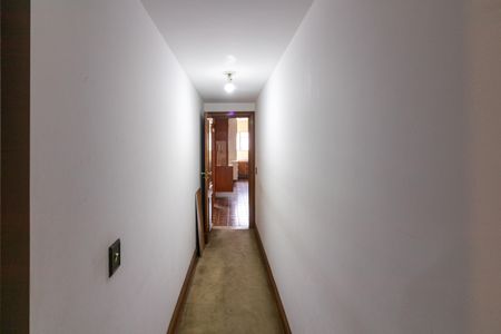 Apartamento à venda com 237m², 4 quartos e 3 vagas Apartamento à venda com 237m², 4 quartos e 3 vagasCorredor de Serviço
