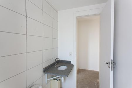 Apartamento à venda com 48m², 2 quartos e 1 vaga Apartamento à venda com 48m², 2 quartos e 1 vagaBanheiro