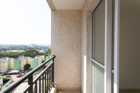 Apartamento à venda com 48m², 2 quartos e 1 vaga Apartamento à venda com 48m², 2 quartos e 1 vagaVaranda