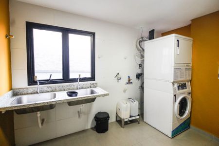 Apartamento à venda com 26m², 1 quarto e sem vaga Apartamento à venda com 26m², 1 quarto e sem vagaLavanderia