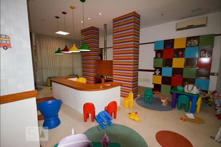 Apartamento para alugar com 86m², 1 quarto e sem vaga Apartamento para alugar com 86m², 1 quarto e sem vagaBrinquedoteca