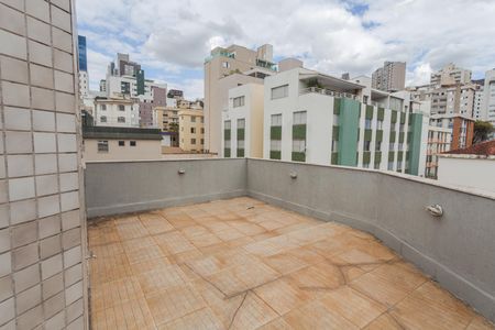 Apartamento à venda com 250m², 2 quartos e 2 vagas Apartamento à venda com 250m², 2 quartos e 2 vagasCobertura