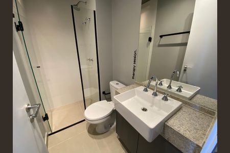 Studio para alugar com 25m², 1 quarto e sem vaga Studio para alugar com 25m², 1 quarto e sem vagaBanheiro Social