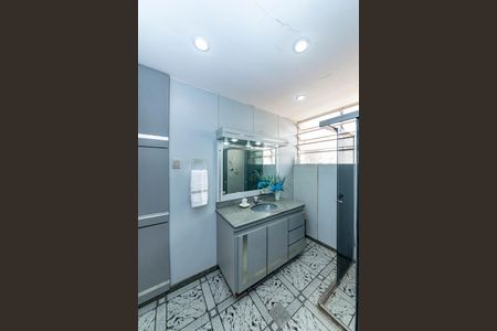 Casa à venda com 291m², 3 quartos e 4 vagas Casa à venda com 291m², 3 quartos e 4 vagasBanheiro Social 1