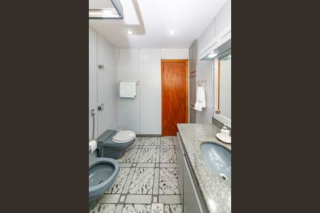 Casa à venda com 291m², 3 quartos e 4 vagas Casa à venda com 291m², 3 quartos e 4 vagasBanheiro Social 1