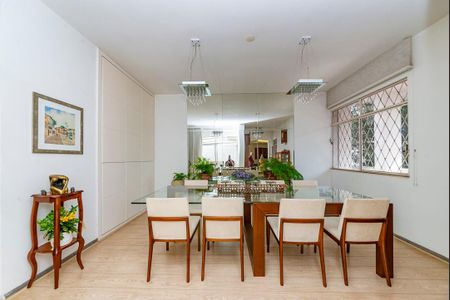 Casa à venda com 291m², 3 quartos e 4 vagas Casa à venda com 291m², 3 quartos e 4 vagasSala 2