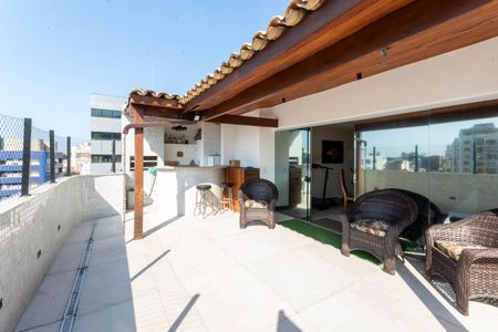 Apartamento à venda com 196m², 3 quartos e 1 vagaCobertura