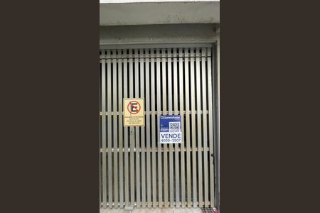 Apartamento à venda com 196m², 3 quartos e 1 vaga Apartamento à venda com 196m², 3 quartos e 1 vagaPlaquinha