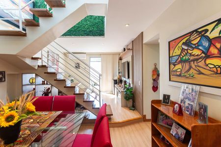 Apartamento à venda com 196m², 3 quartos e 1 vagaSala