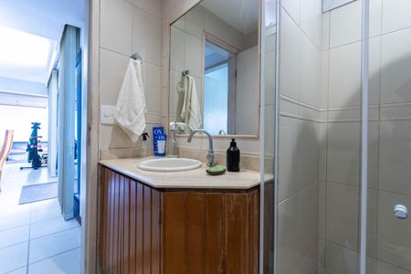 Apartamento à venda com 196m², 3 quartos e 1 vagaBanheiro 2