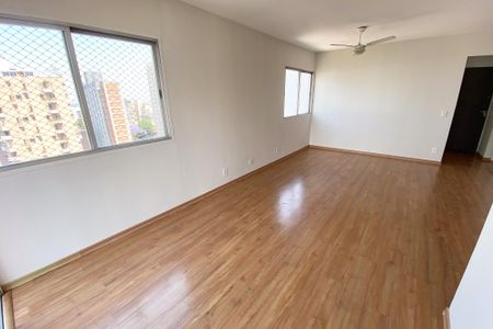 Apartamento à venda com 80m², 2 quartos e 1 vagaSala