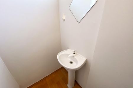 Apartamento à venda com 80m², 2 quartos e 1 vagalavabo