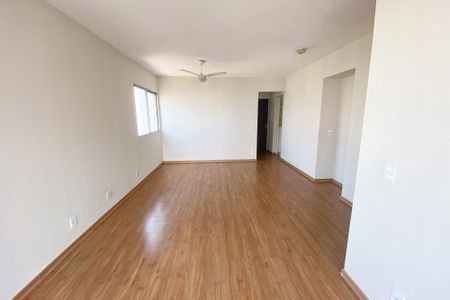 Apartamento à venda com 80m², 2 quartos e 1 vagaSala