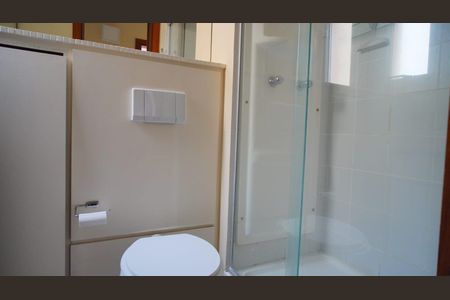 Apartamento à venda com 57m², 2 quartos e 1 vaga Apartamento à venda com 57m², 2 quartos e 1 vagaBanheiro